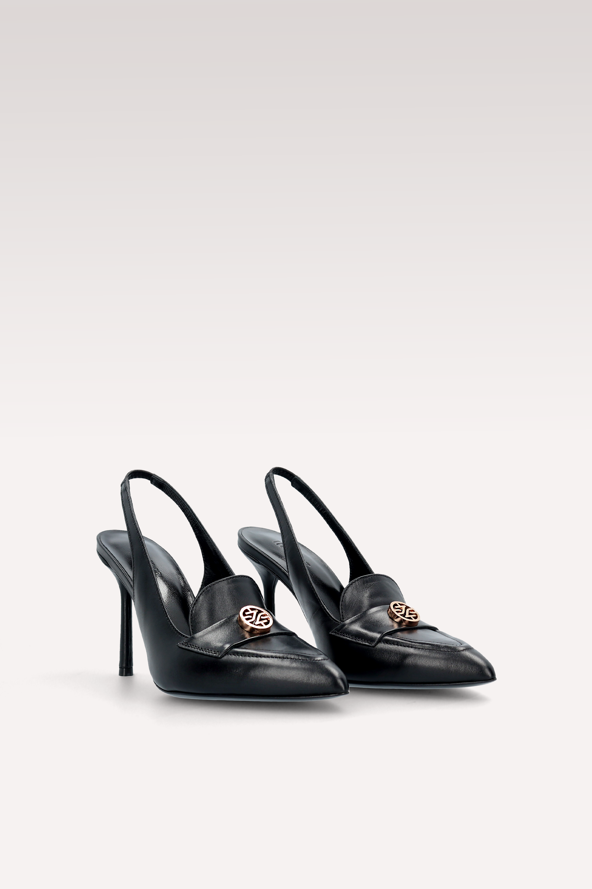 ABA 15 BLACK LEATHER SANDALS