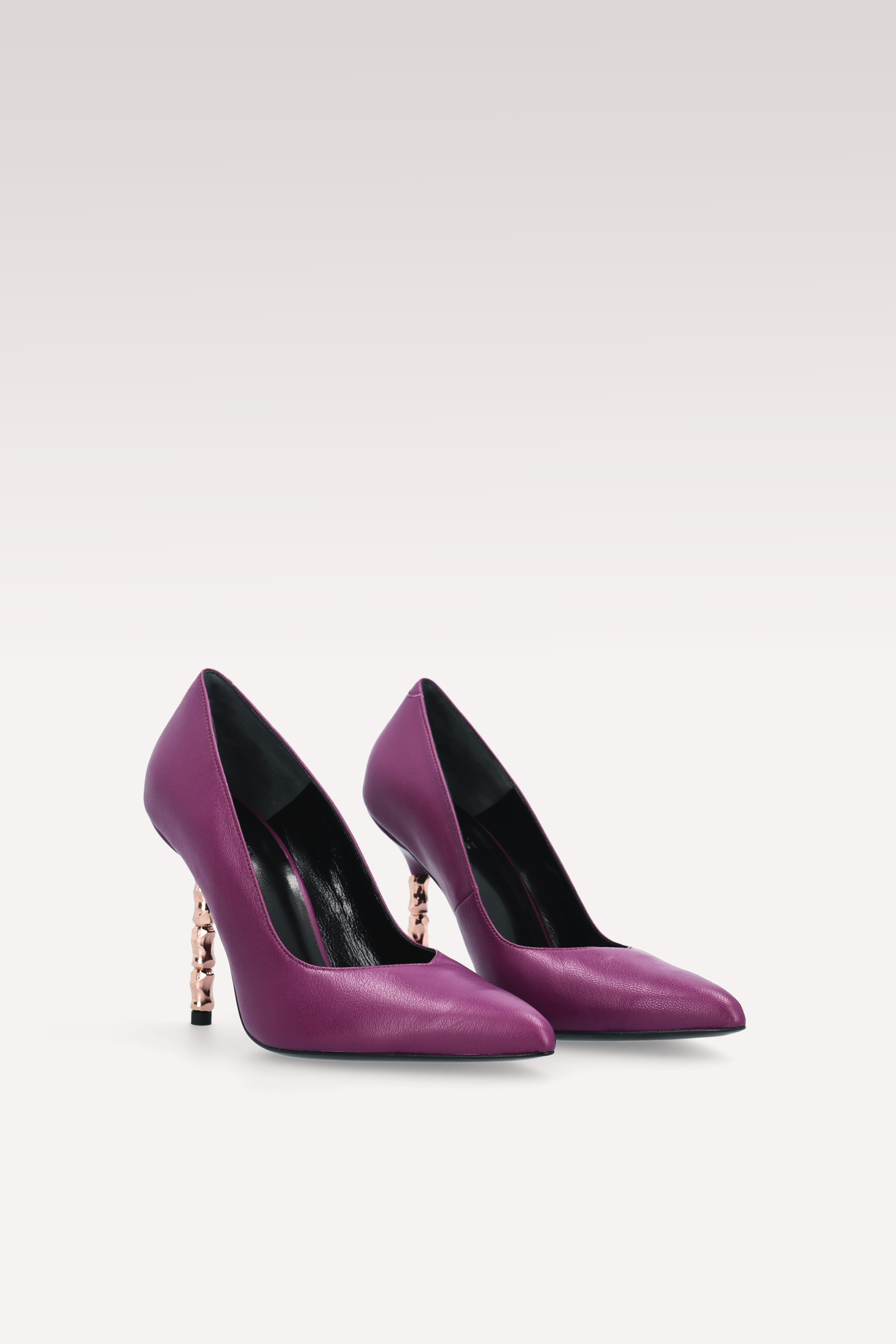 ASTRID DEC 03 PURPLE GLOSS LEATHER PUMPS