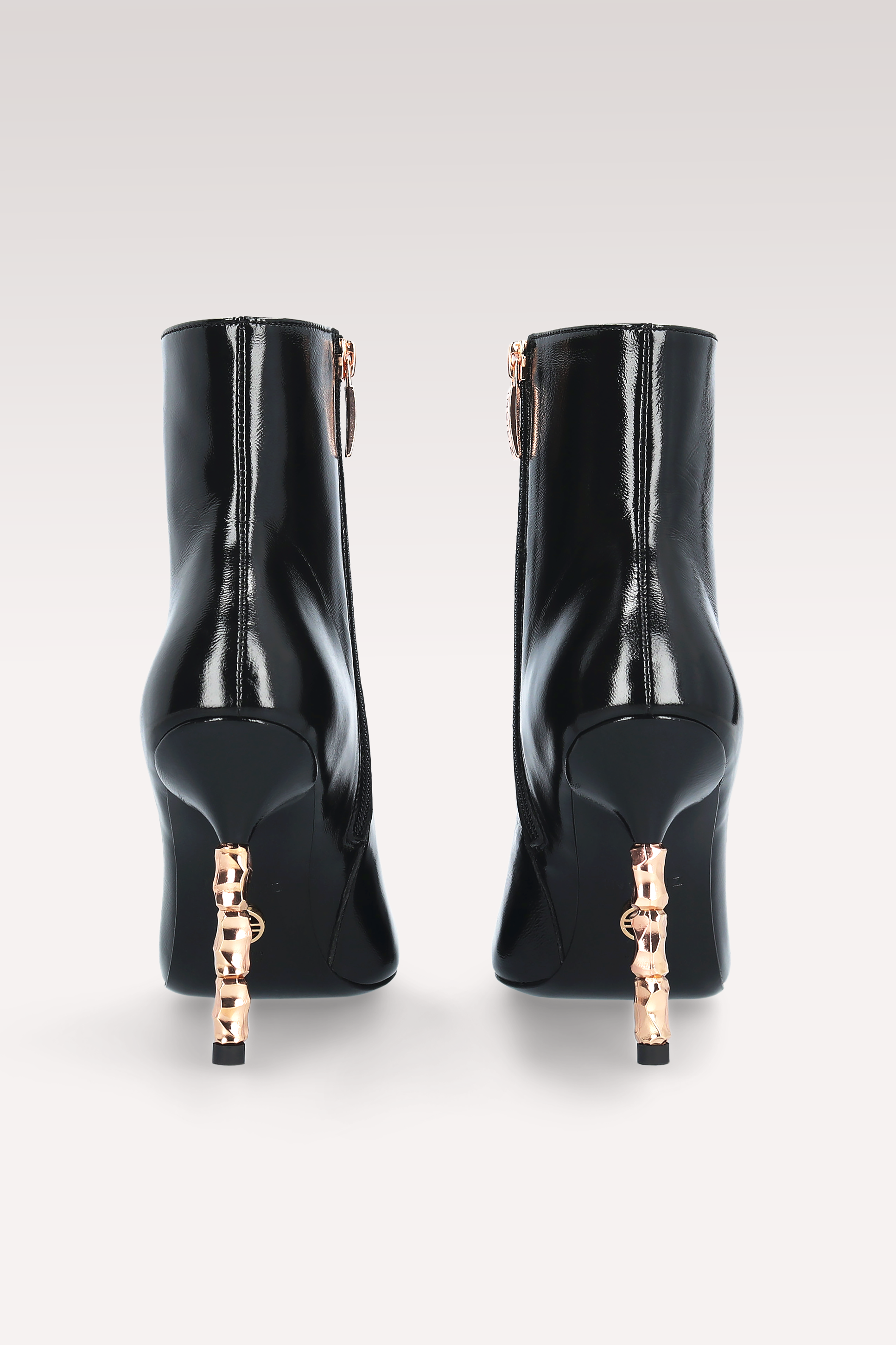 ASTRID ZIP 01 BLACK GLOSS LEATHER ANKLE BOOTS