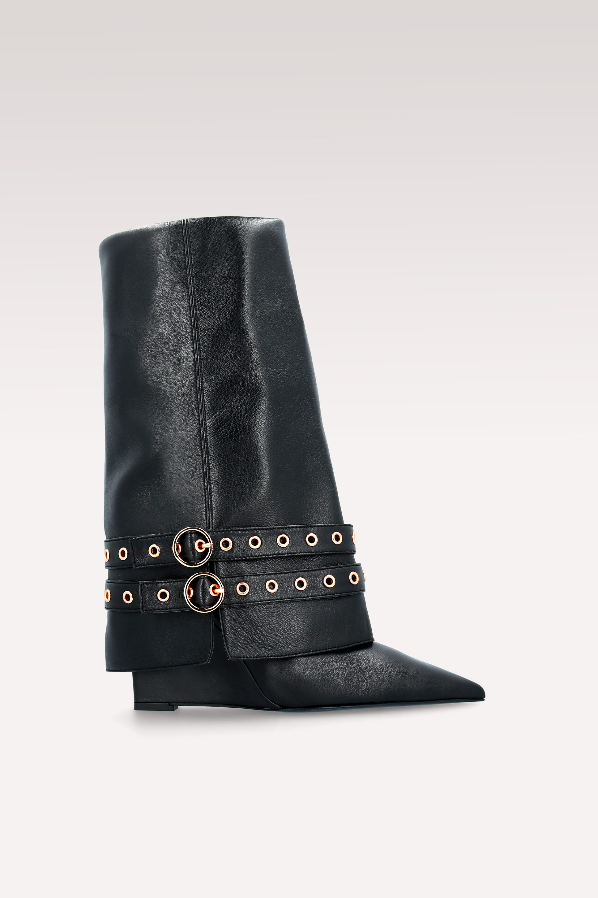 ZEUDI 04 BLACK SMOOTH LEATHER EDGE HEEL BOOTS