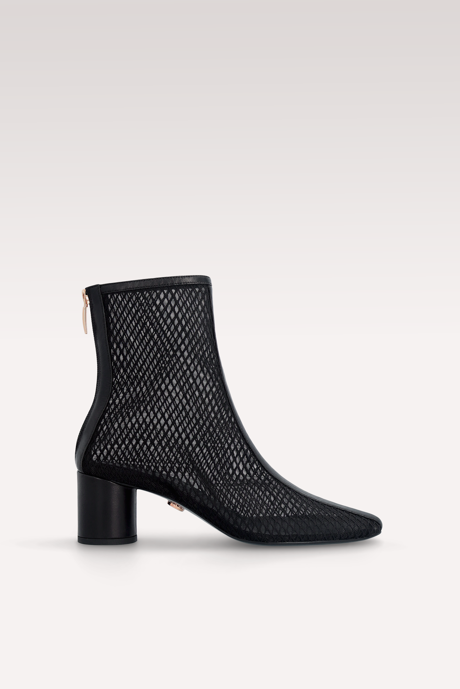 DAKOTA BLACK LEATHER AND MESH BOOT