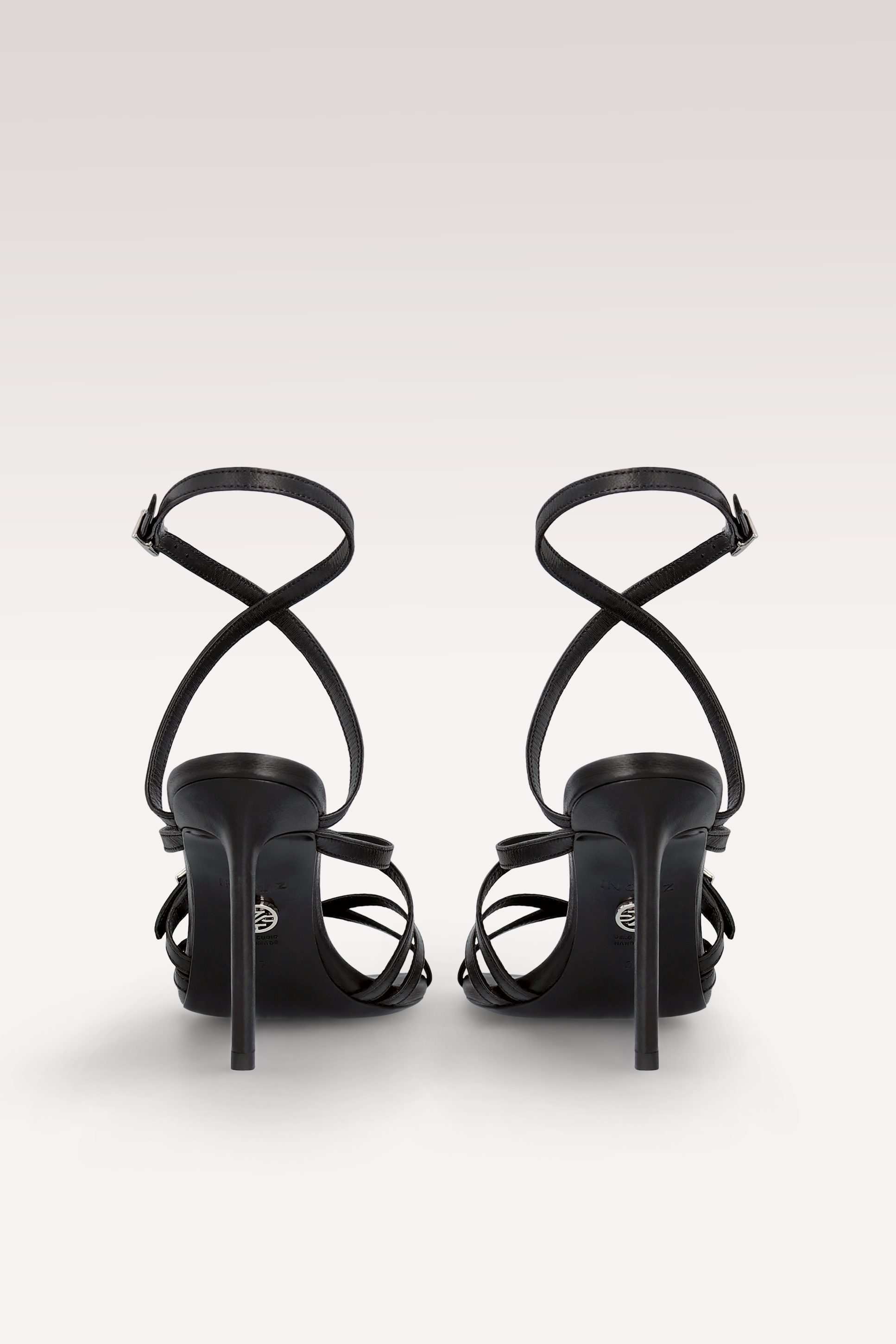 ROBIN BLACK LEATHER SANDALS