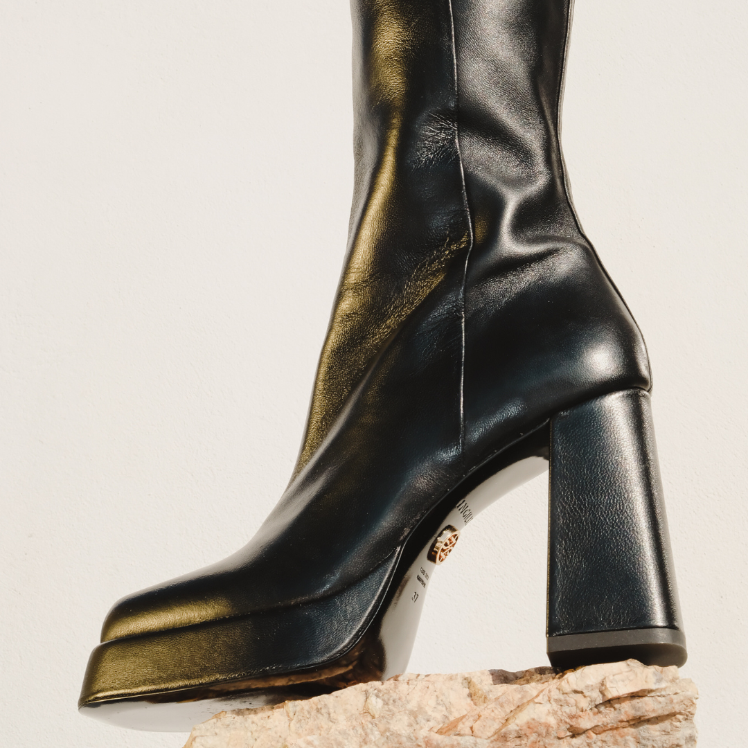 CINDY 01 BLACK SMOOTH LEATHER PLATFORM BOOTS