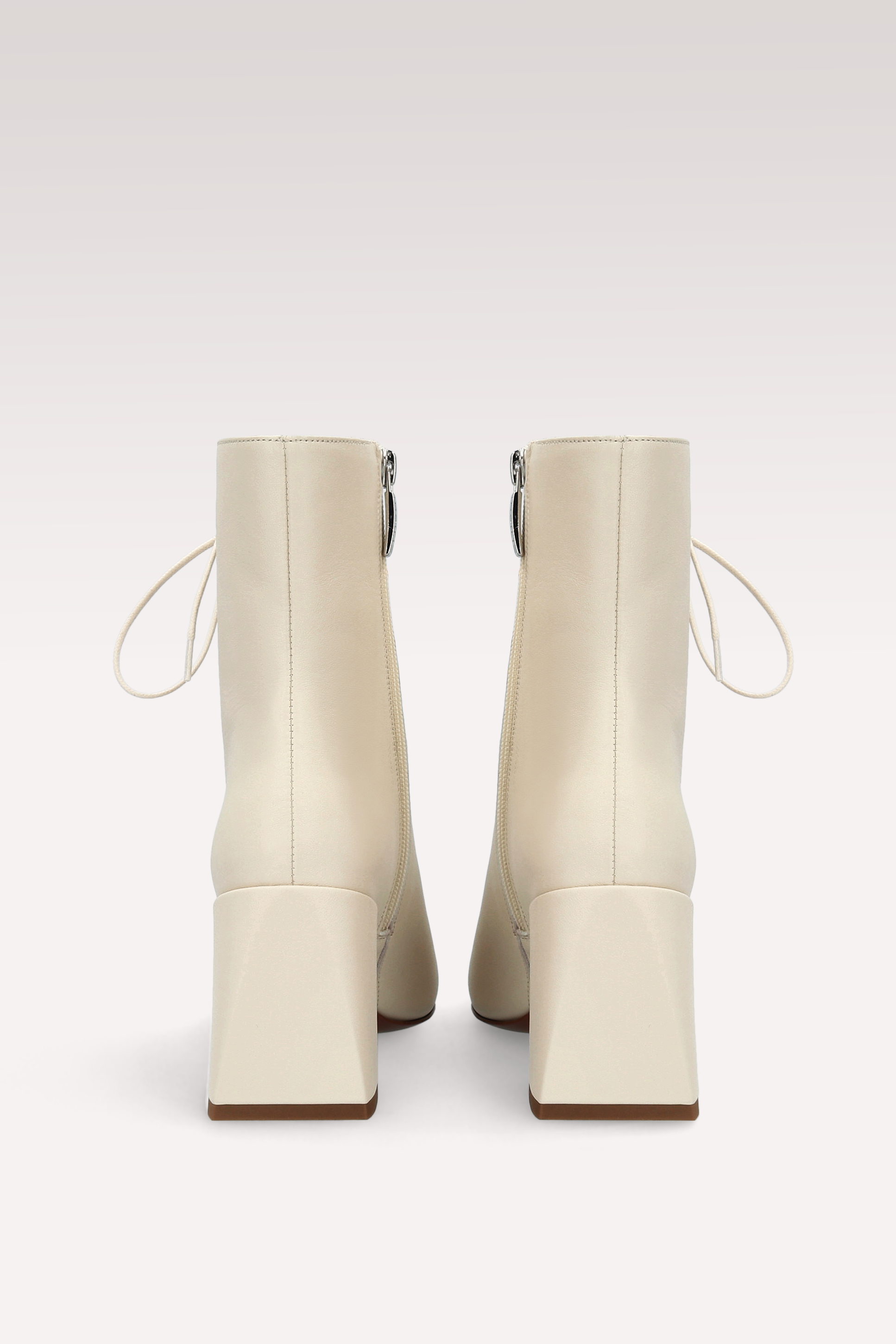 JOLIE 01 IVORY LEATHER ANKLE BOOTS