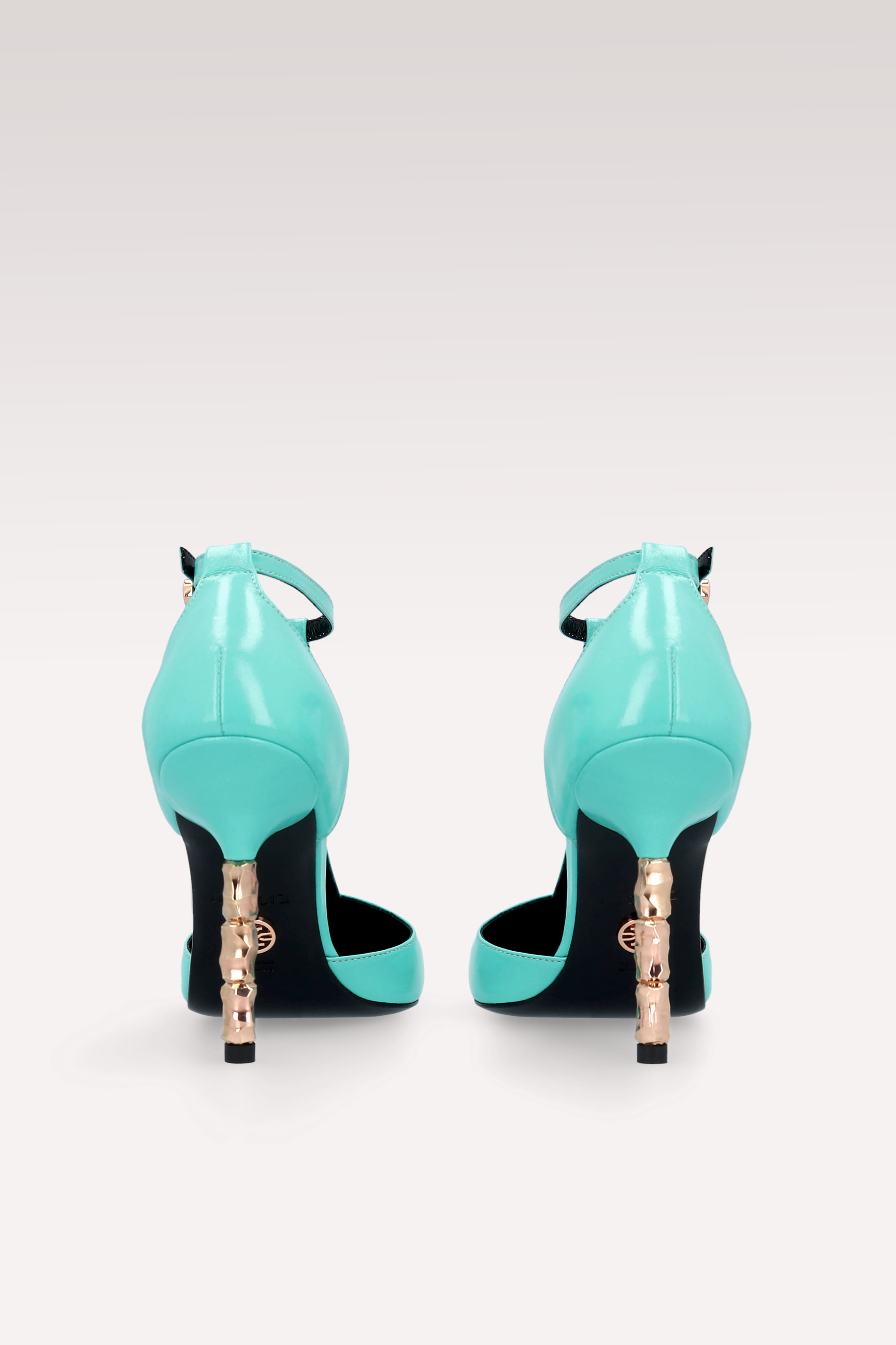 ASTRID 101 MINT LEATHER PUMPS