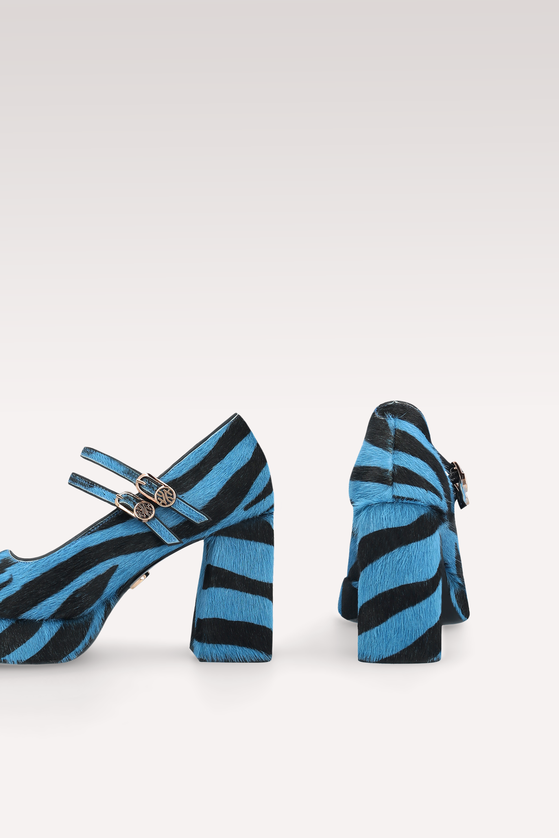 CINDY BEBE TWO 01 BLUE ZEBRA PRINT CALF HAIR PUMPS