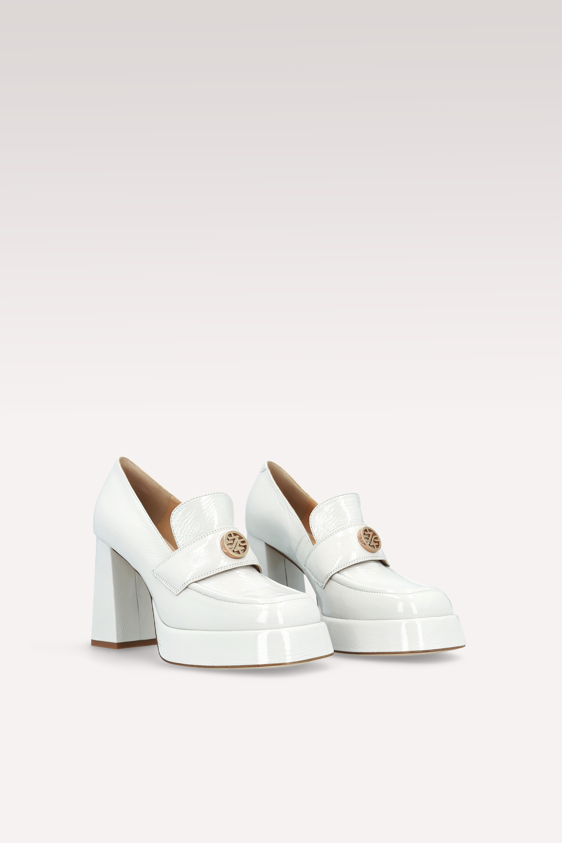 CINDY MOK 02 STORM GRAY CRUSHED PATENT LEATHER PLATFORM PUMPS