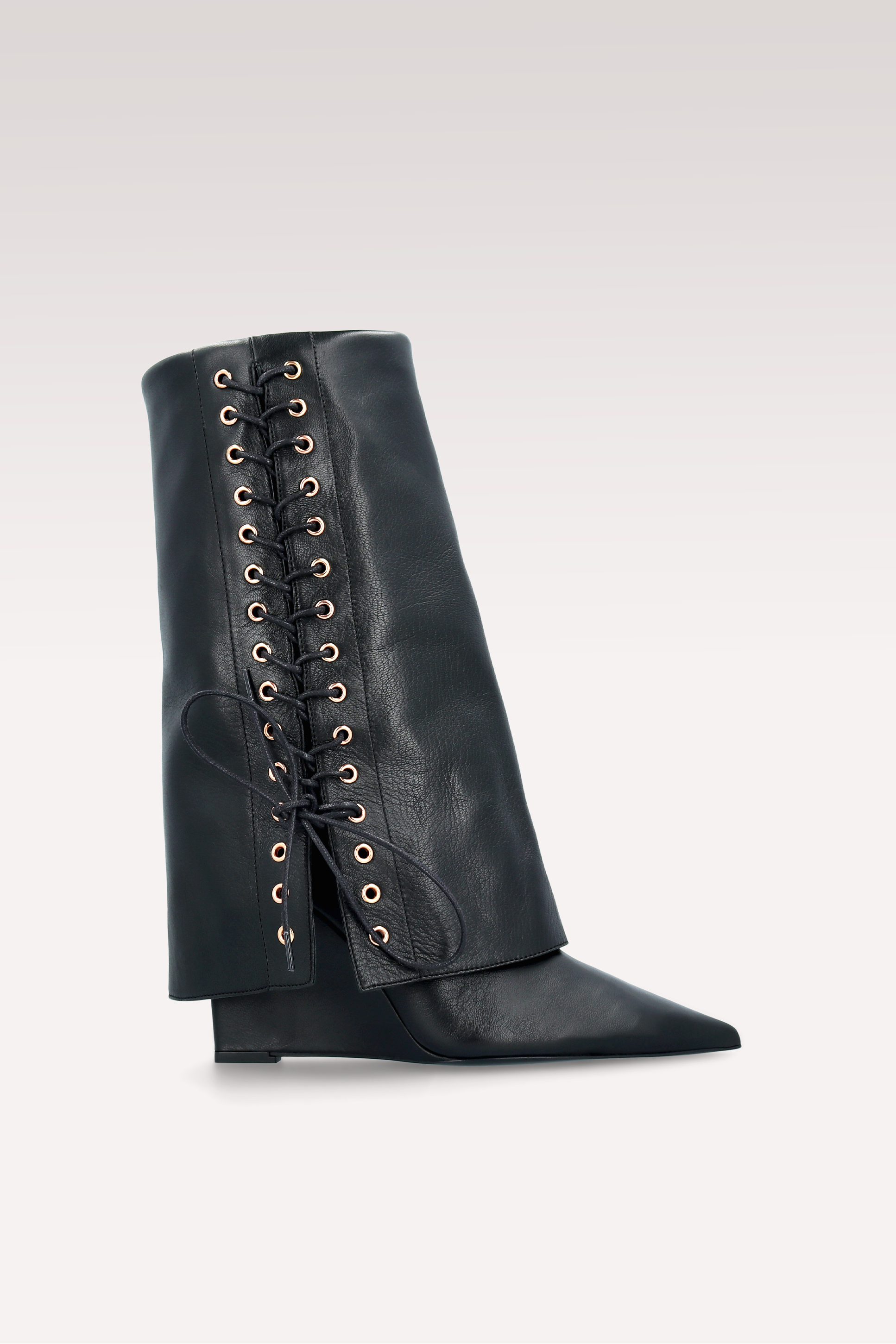 ZEUDI 03 BLACK SMOOTH LEATHER EDGE HEEL  BOOTS