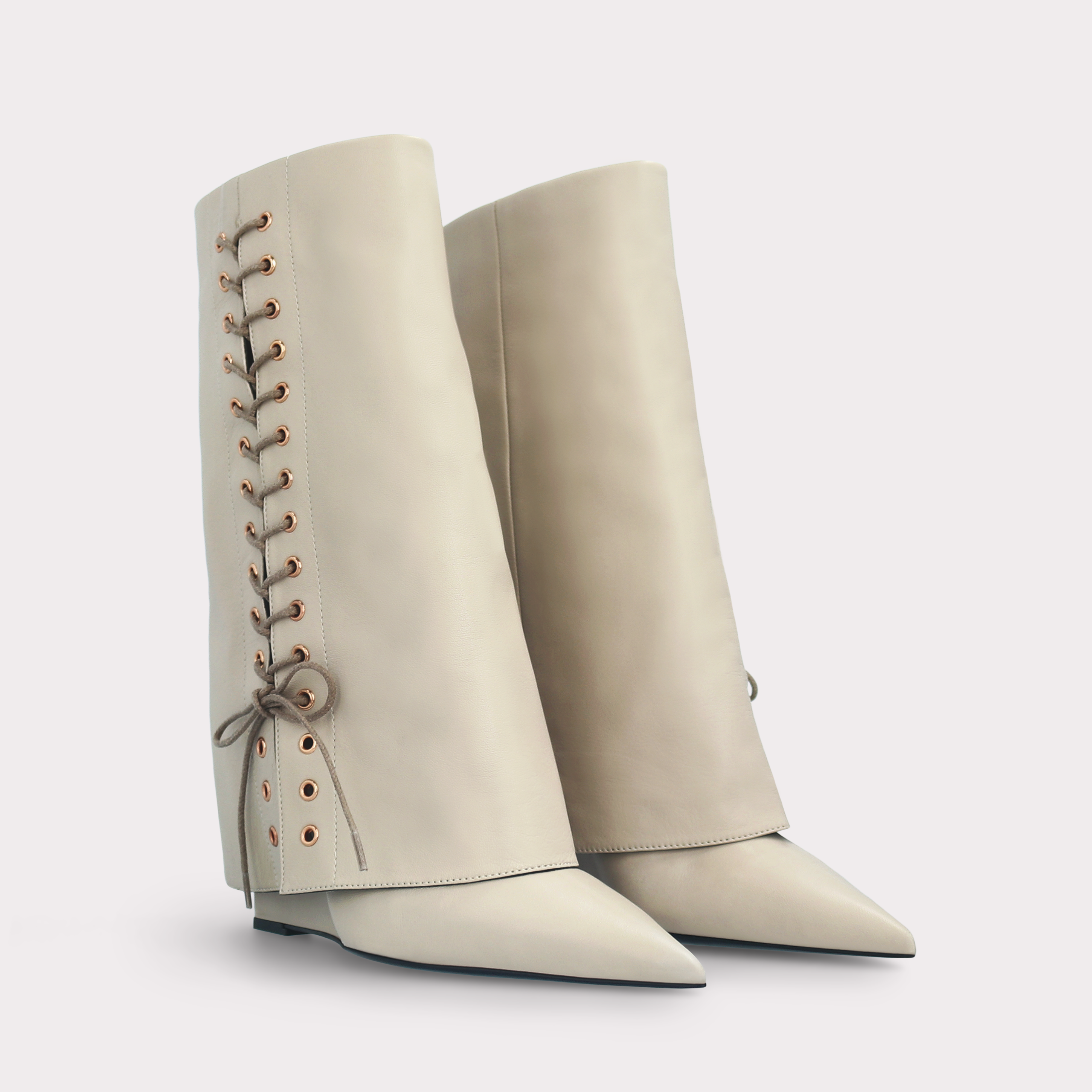 ZEUDI 03 BEIGE SMOOTH LEATHER EDGE HEEL BOOTS