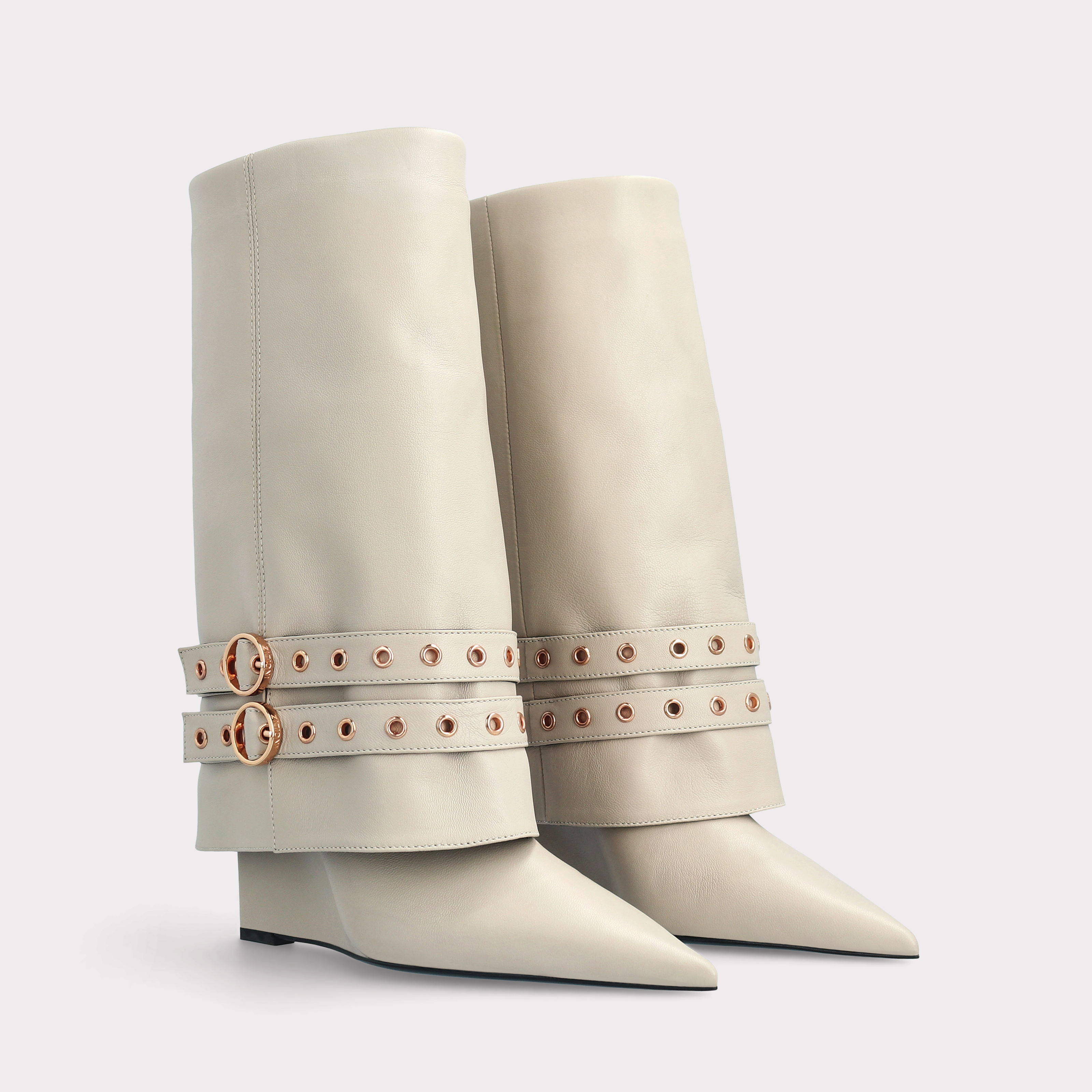 ZEUDI 04 BEIGE SMOOTH LEATHER EDGE HEEL BOOTS