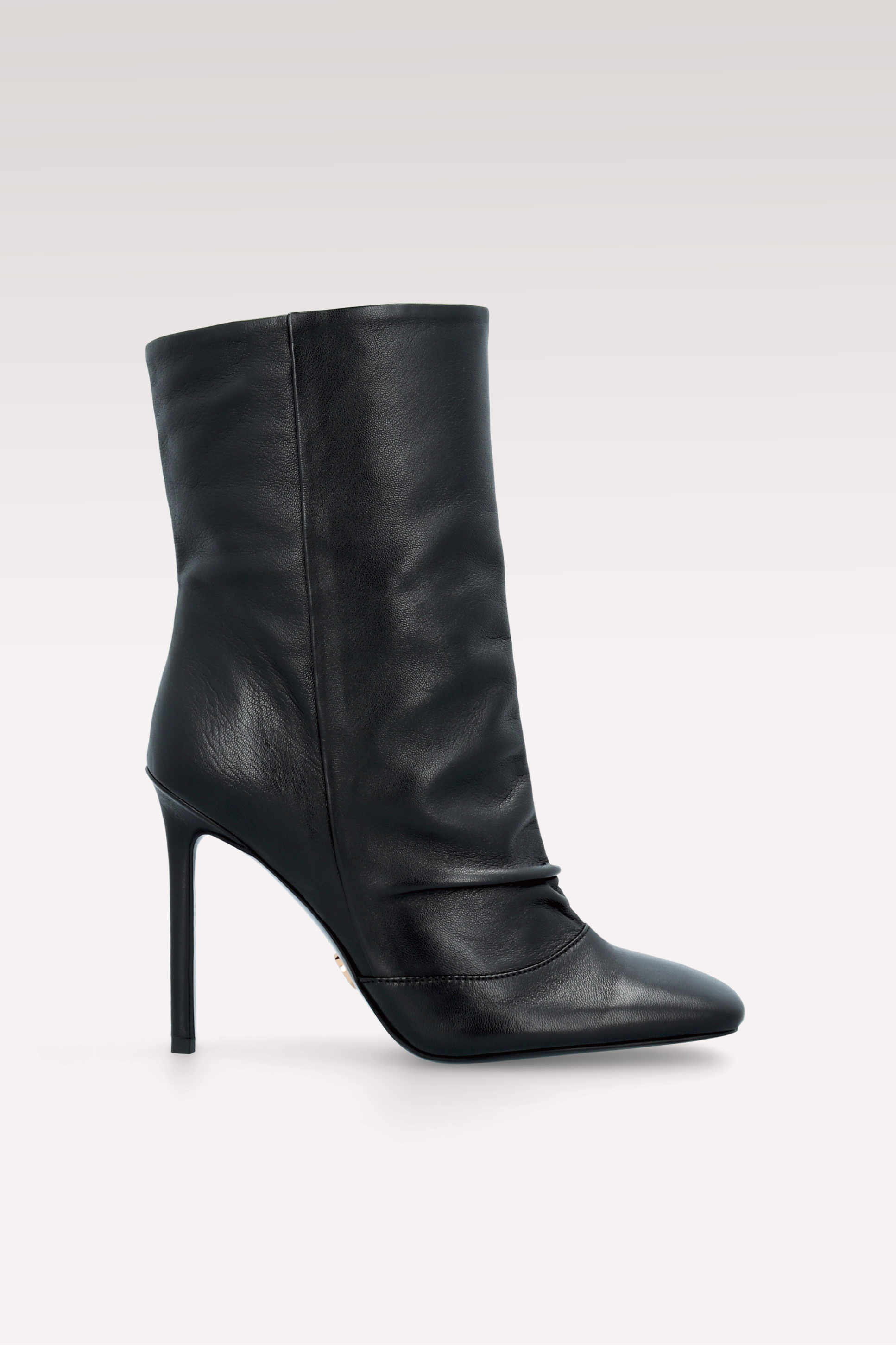 GINEVRA 03 BLACK SMOOTH LEATHER ANKLE BOOTS