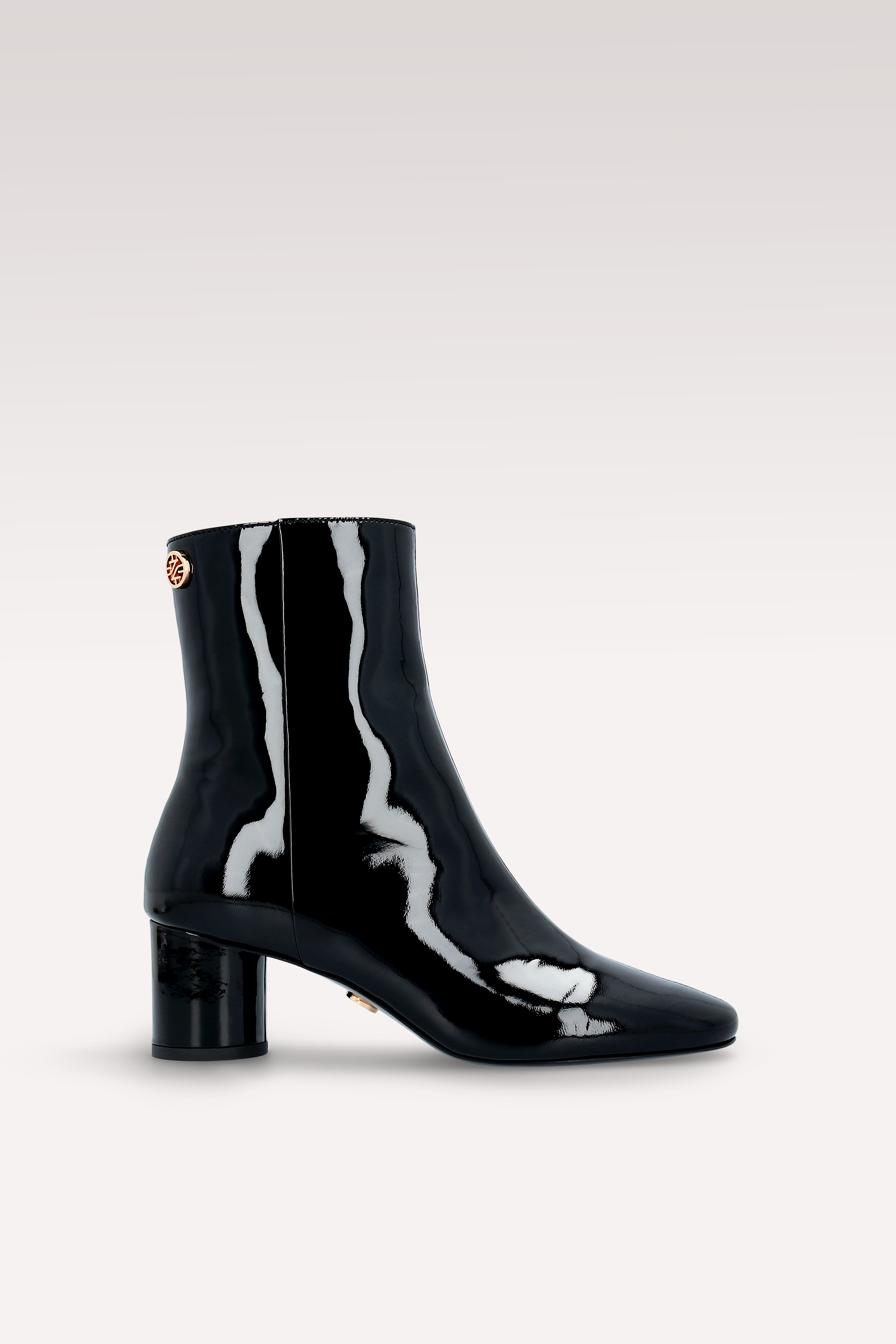 DENISE 02 BLACK PATENT LEATHER ANKLE BOOTS