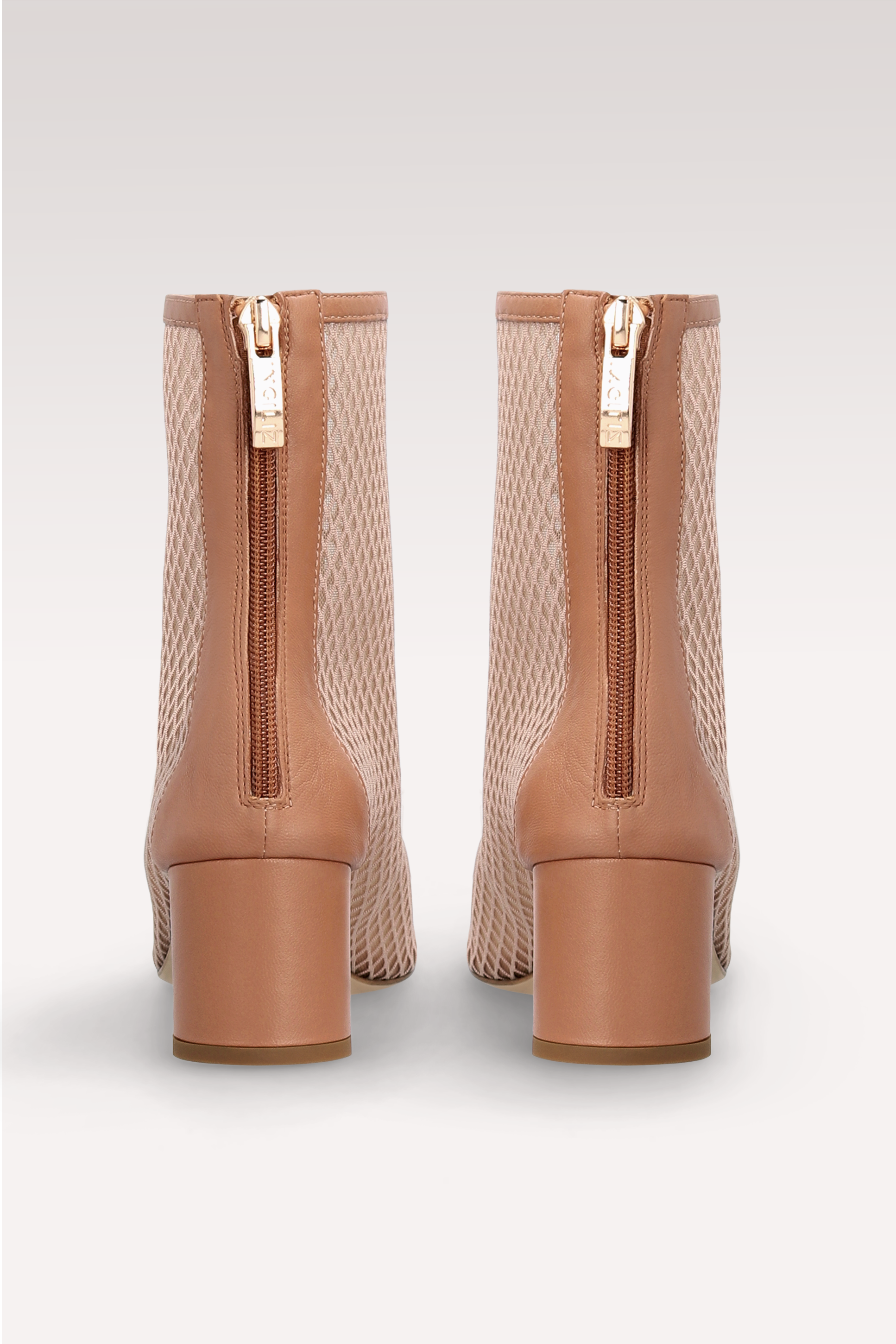 DAKOTA BROWN LEATHER AND MESH BOOT