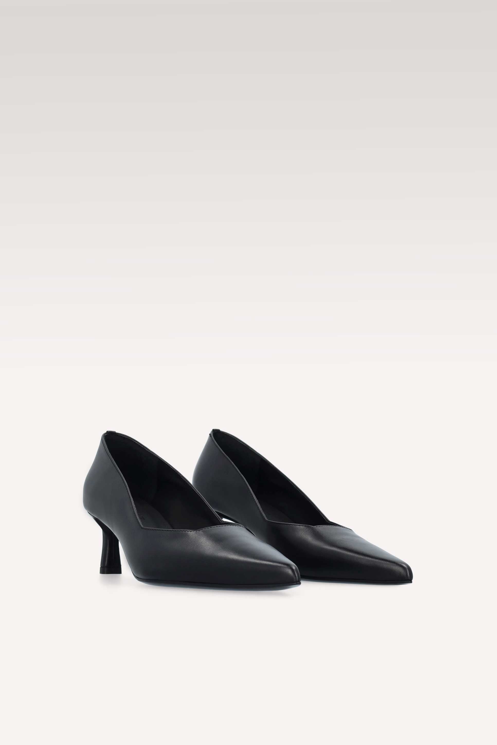 OLIVIA BLACK NAPPA LEATHER PUMPS