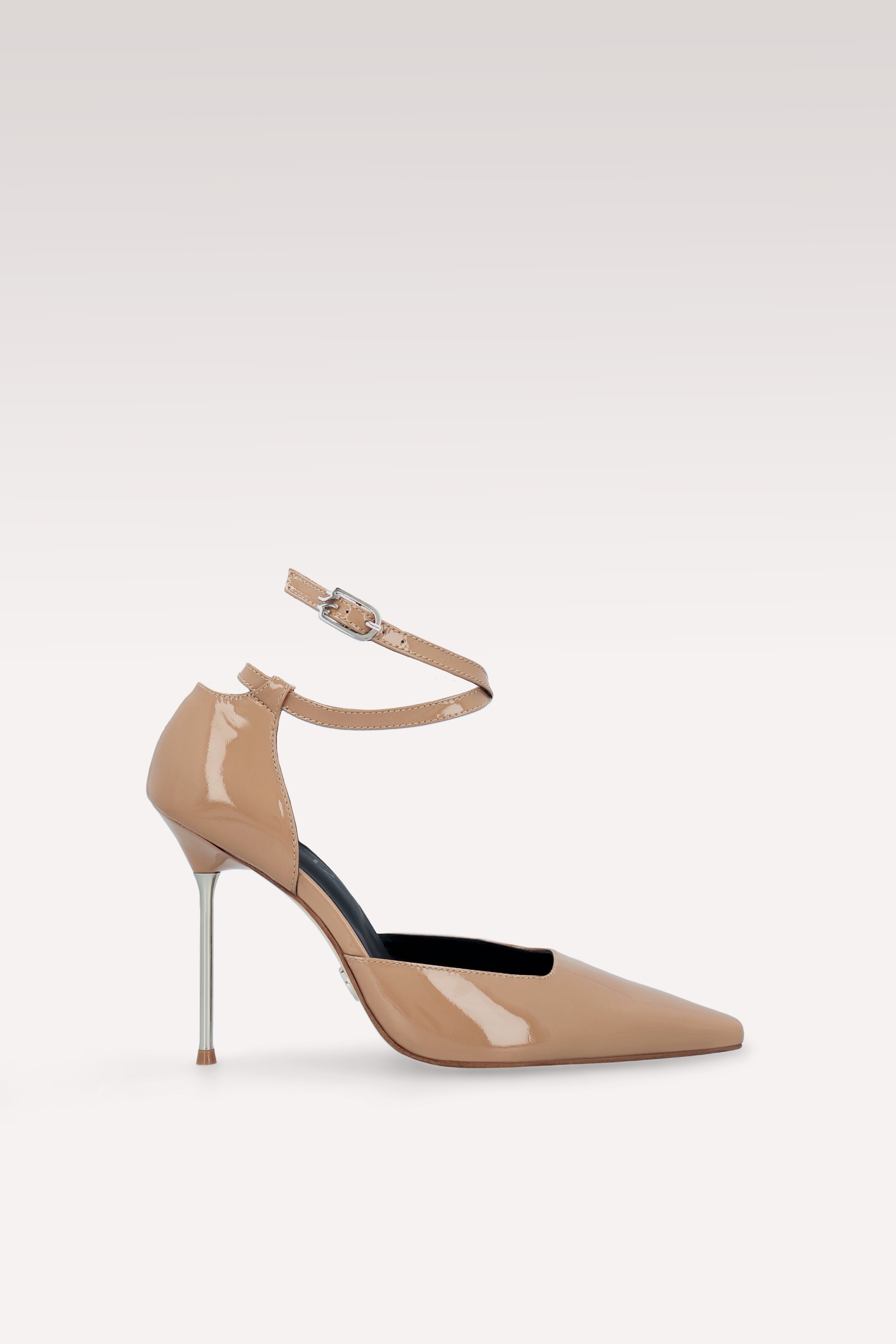 STAR SKIN PATENT LEATHER PUMPS