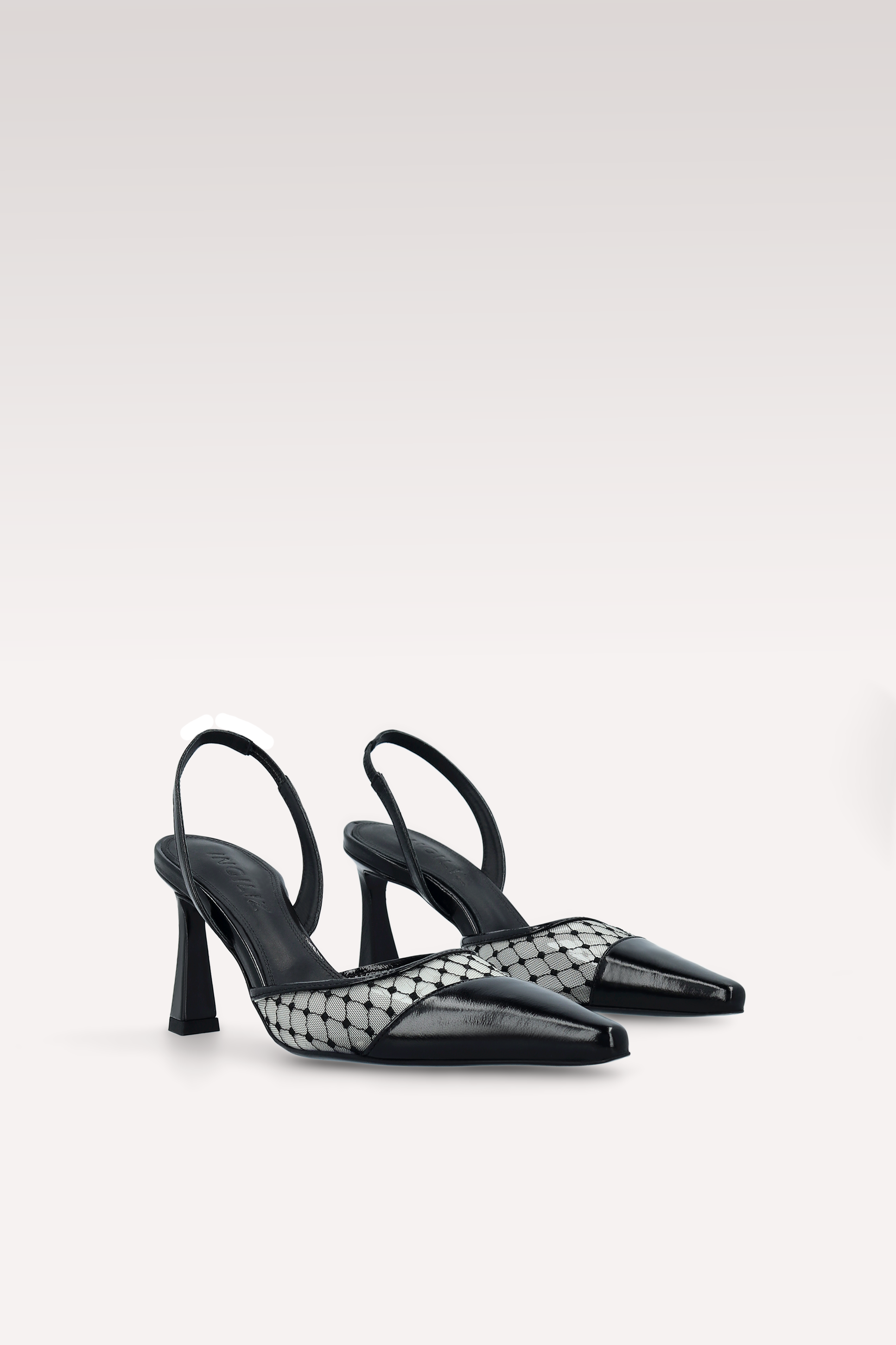 NICOLE SLINGBACK IN PELLE NERA E MESH