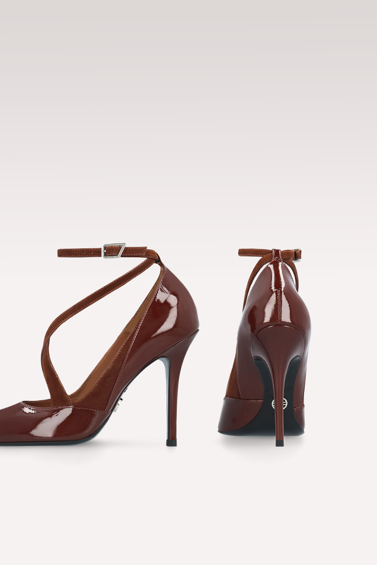 NOCTIS CHOCOLATE BROWN PATENT LEATHER AND SUEDE PUMPS