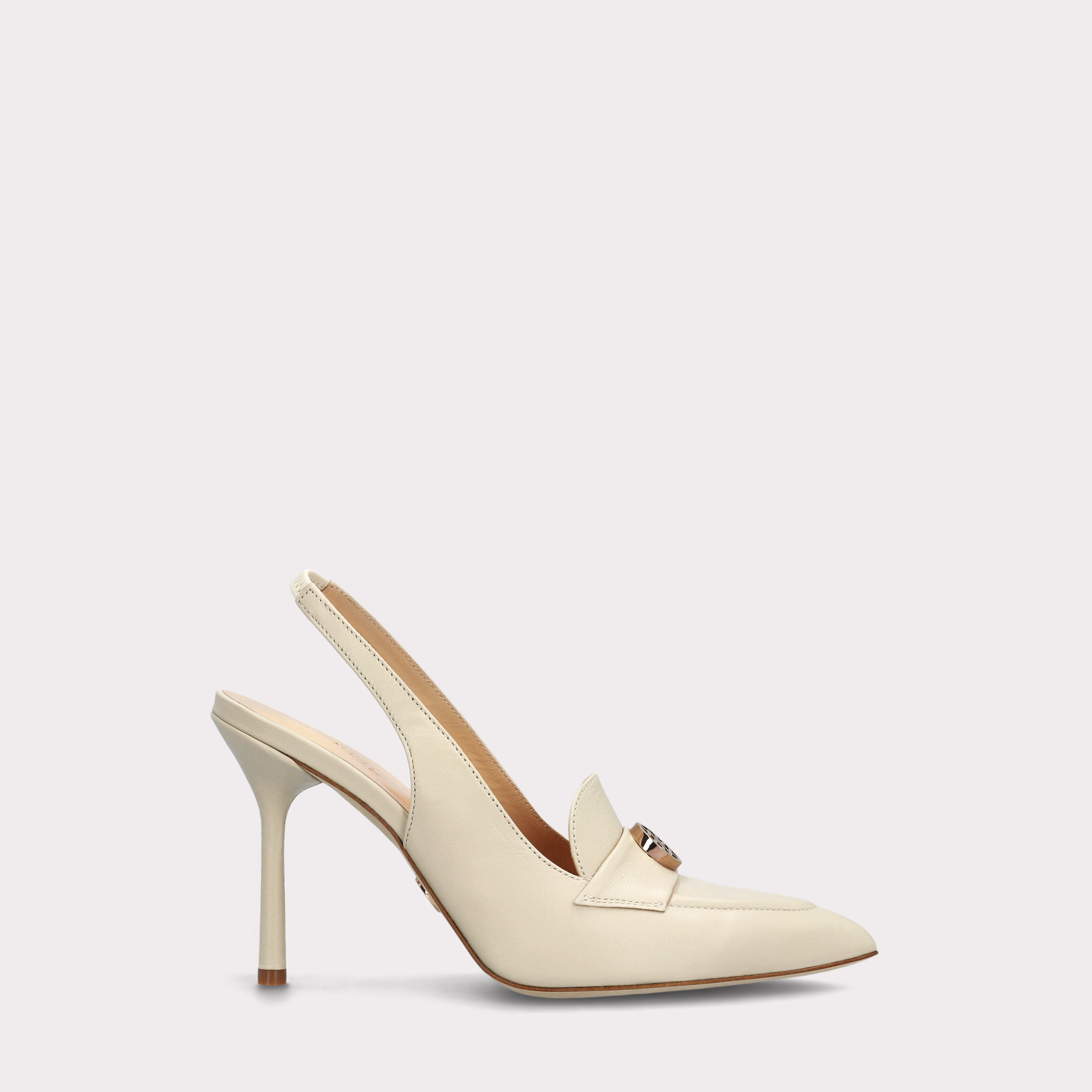 ABA 15 IVORY LEATHER PUMPS